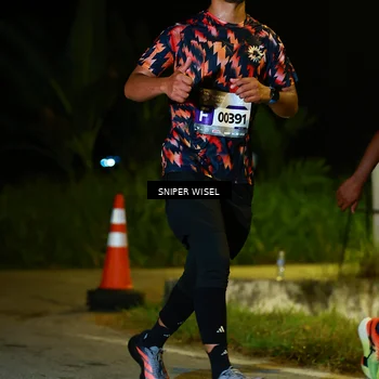 Runner Photo 8429204