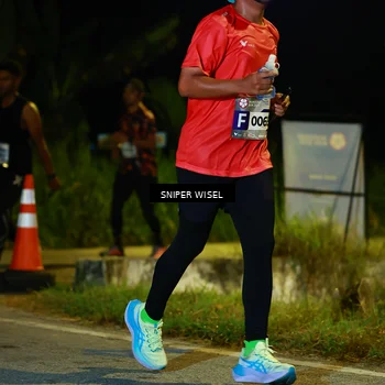 Runner Photo 8429207