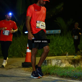 Runner Photo 8429231