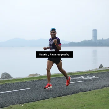 Runner Photo 8429241