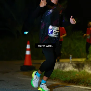 Runner Photo 8429272