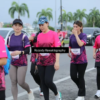 Runner Photo 8429285