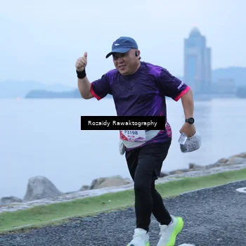 Runner Photo 8429296