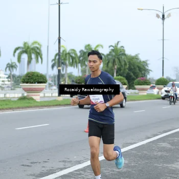 Runner Photo 8429302
