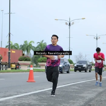 Runner Photo 8429327