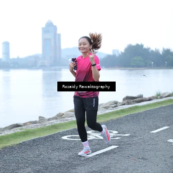 Runner Photo 8429346