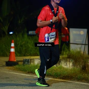 Runner Photo 8429353