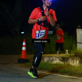 Runner Photo 8429354