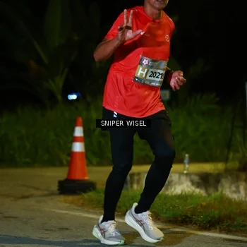 Runner Photo 8429381