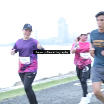 Runner Photo 8429400