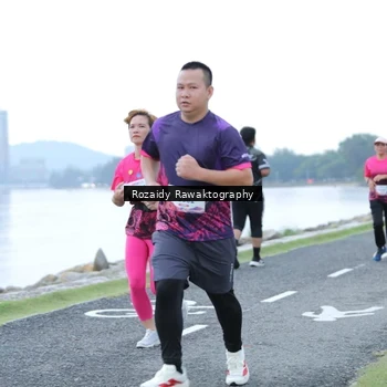 Runner Photo 8429401