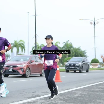 Runner Photo 8429402