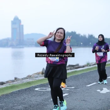Runner Photo 8429403