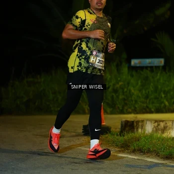 Runner Photo 8429410