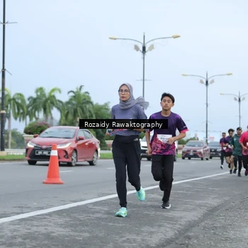 Runner Photo 8429426