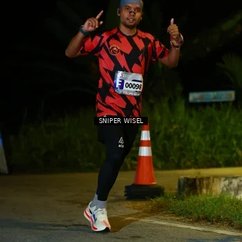 Runner Photo 8429432