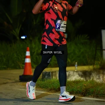 Runner Photo 8429448