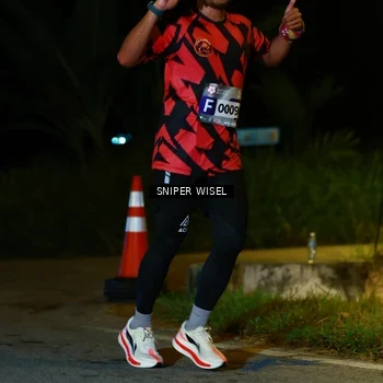 Runner Photo 8429449