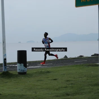 Runner Photo 8429453