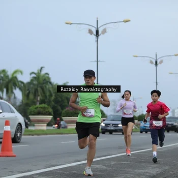 Runner Photo 8429461