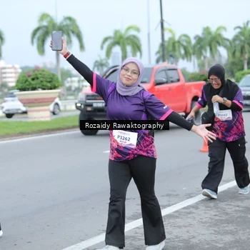 Runner Photo 8429467