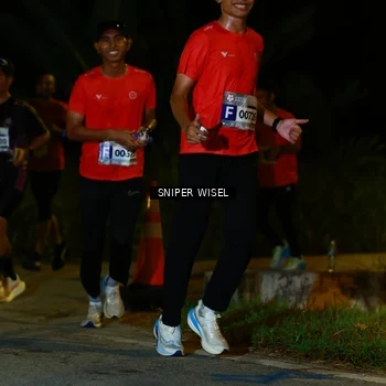 Runner Photo 8429478