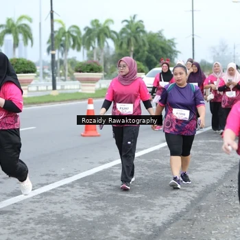 Runner Photo 8429480