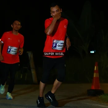 Runner Photo 8429492