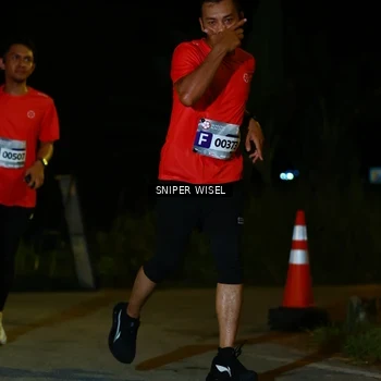 Runner Photo 8429494