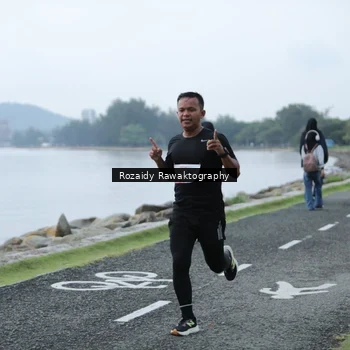 Runner Photo 8429497
