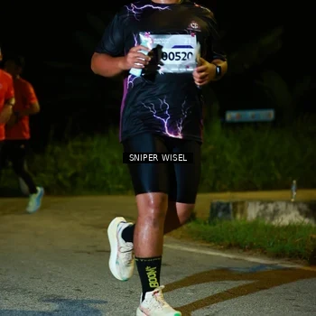 Runner Photo 8429499
