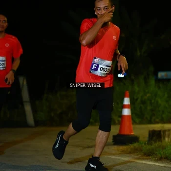 Runner Photo 8429500