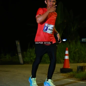 Runner Photo 8429501