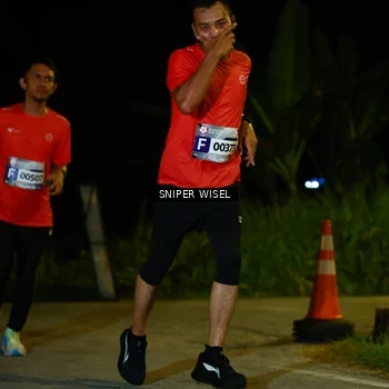 Runner Photo 8429510