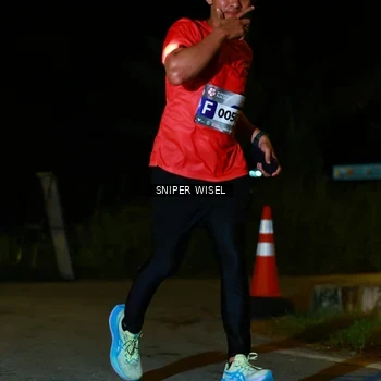Runner Photo 8429511