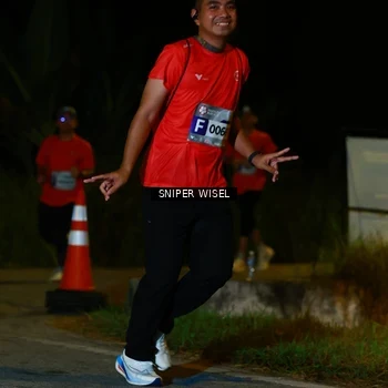 Runner Photo 8429527