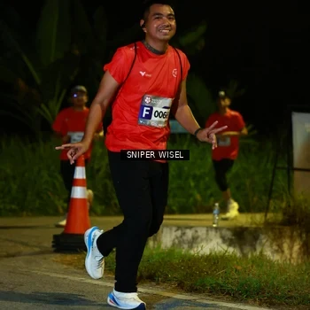 Runner Photo 8429533
