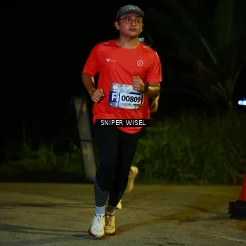 Runner Photo 8429536