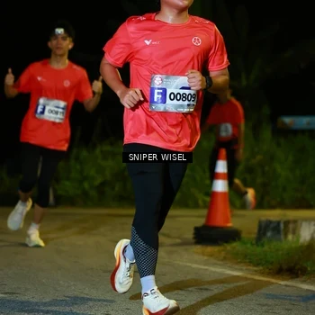 Runner Photo 8429553