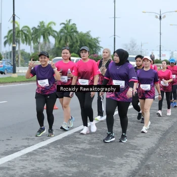 Runner Photo 8429559