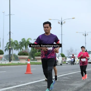 Runner Photo 8429597