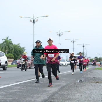 Runner Photo 8429613