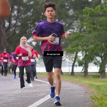 Runner Photo 8429639