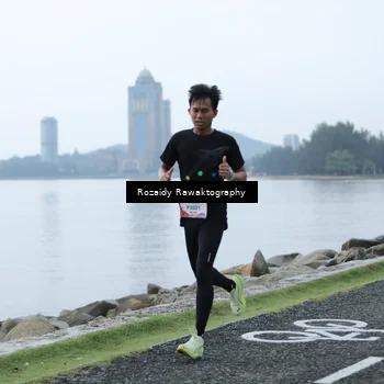 Runner Photo 8429653
