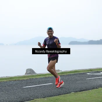 Runner Photo 8429665