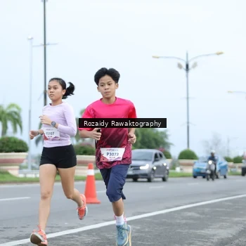 Runner Photo 8429676
