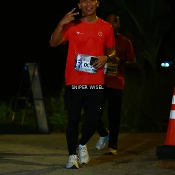 Runner Photo 8429681