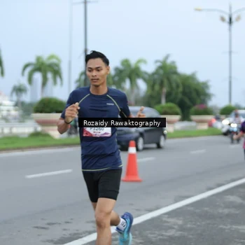 Runner Photo 8429689
