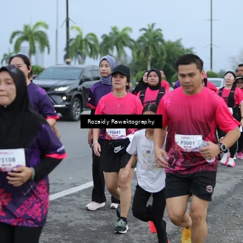 Runner Photo 8429694