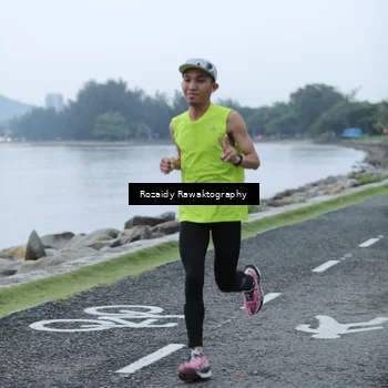 Runner Photo 8429698